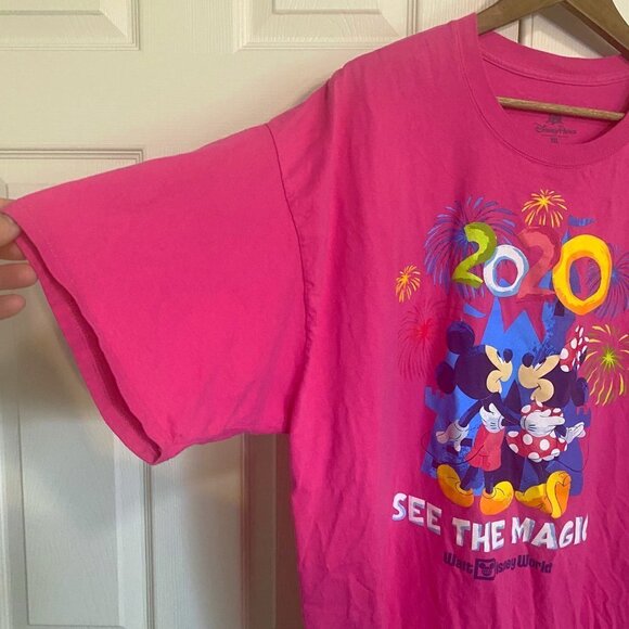 Disney - Disney World "2020 See the Magic" tee - Picture 3 of 6